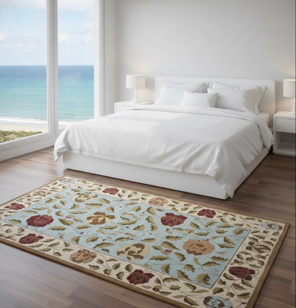 Floral Vine Hand-Tufted Wool Rug