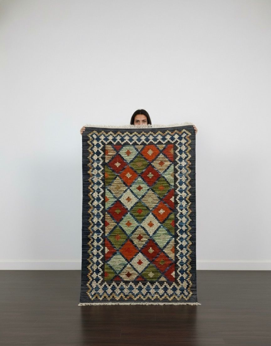 Persian-Style Geometric Kilim Dhurrie
