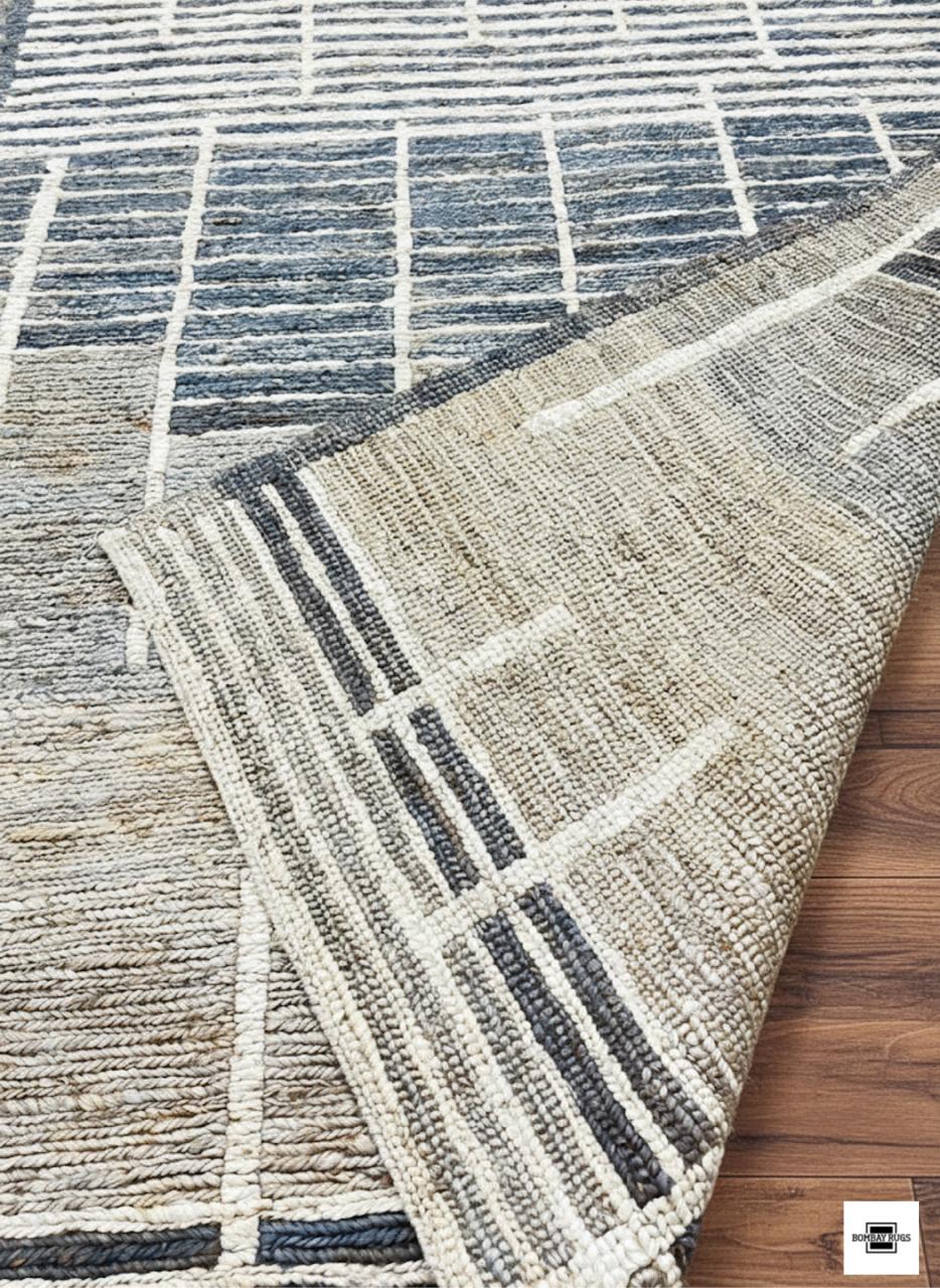 Minimalist Gradient Line Carpet