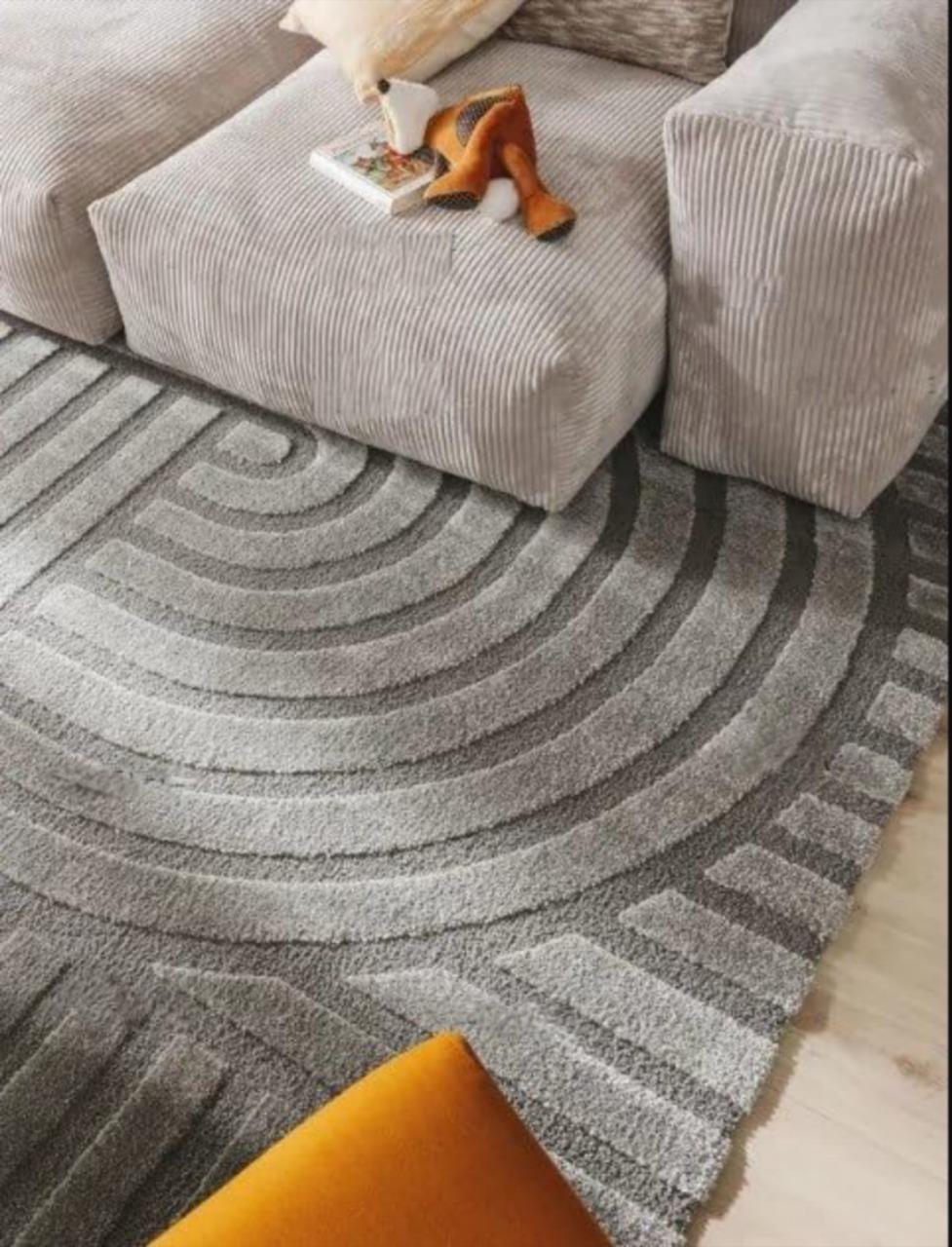 Echo Arc Rug