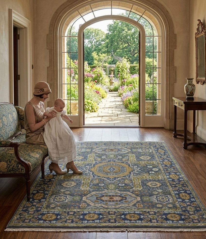 Traditional Medallion Handknotted Rug