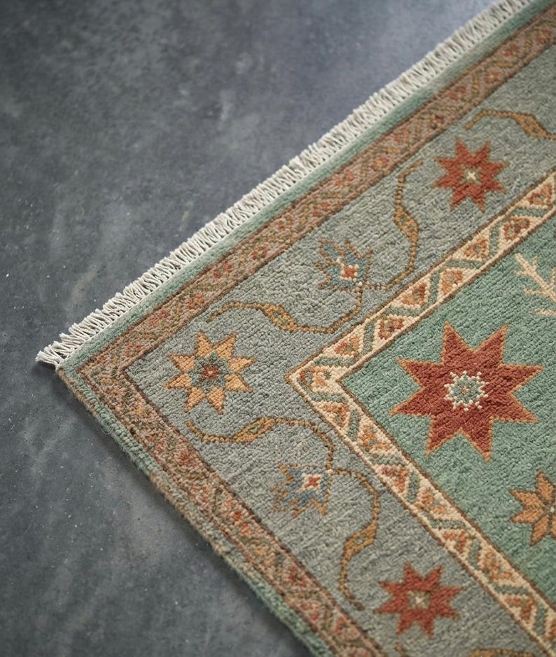 Bohemian Amber Tapestry Handknotted Rugs