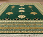 Traditional Style Hand-Knotted Rug
