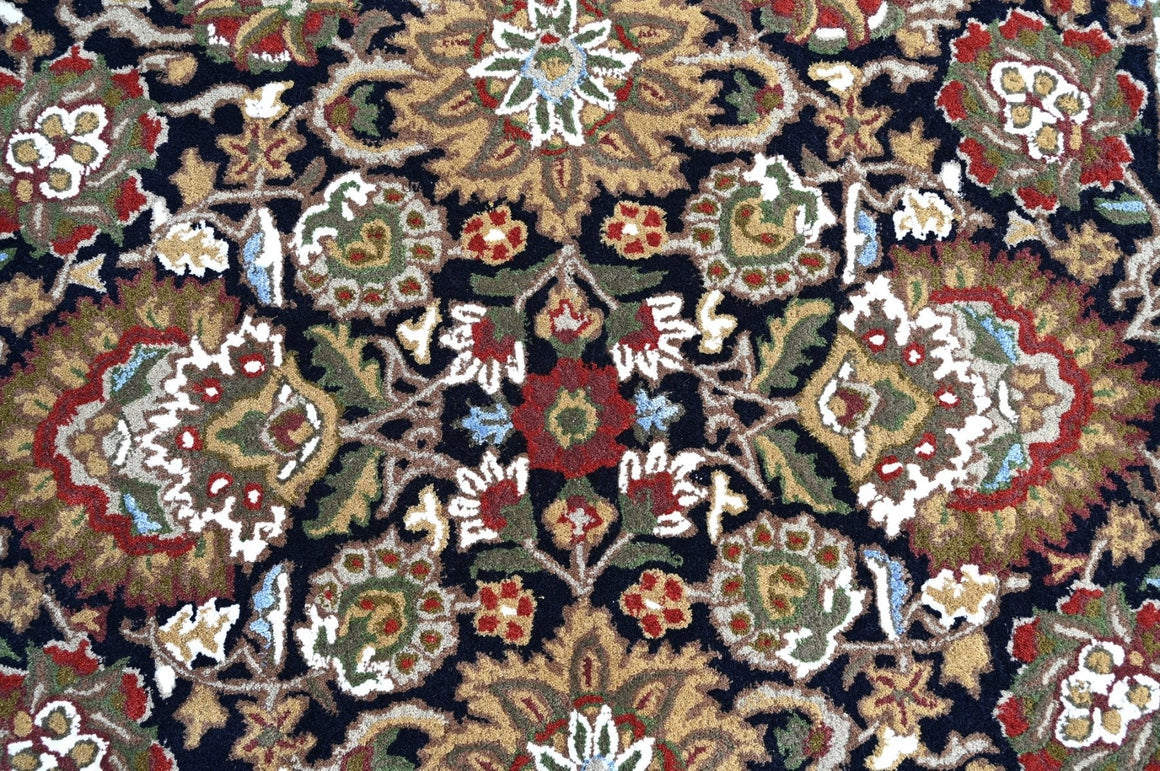 Hand-Tufted Premium Floral Medallion Rug