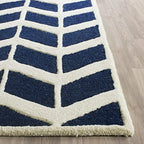 Handtufted Blue and Cream Chevron Geometric Rug