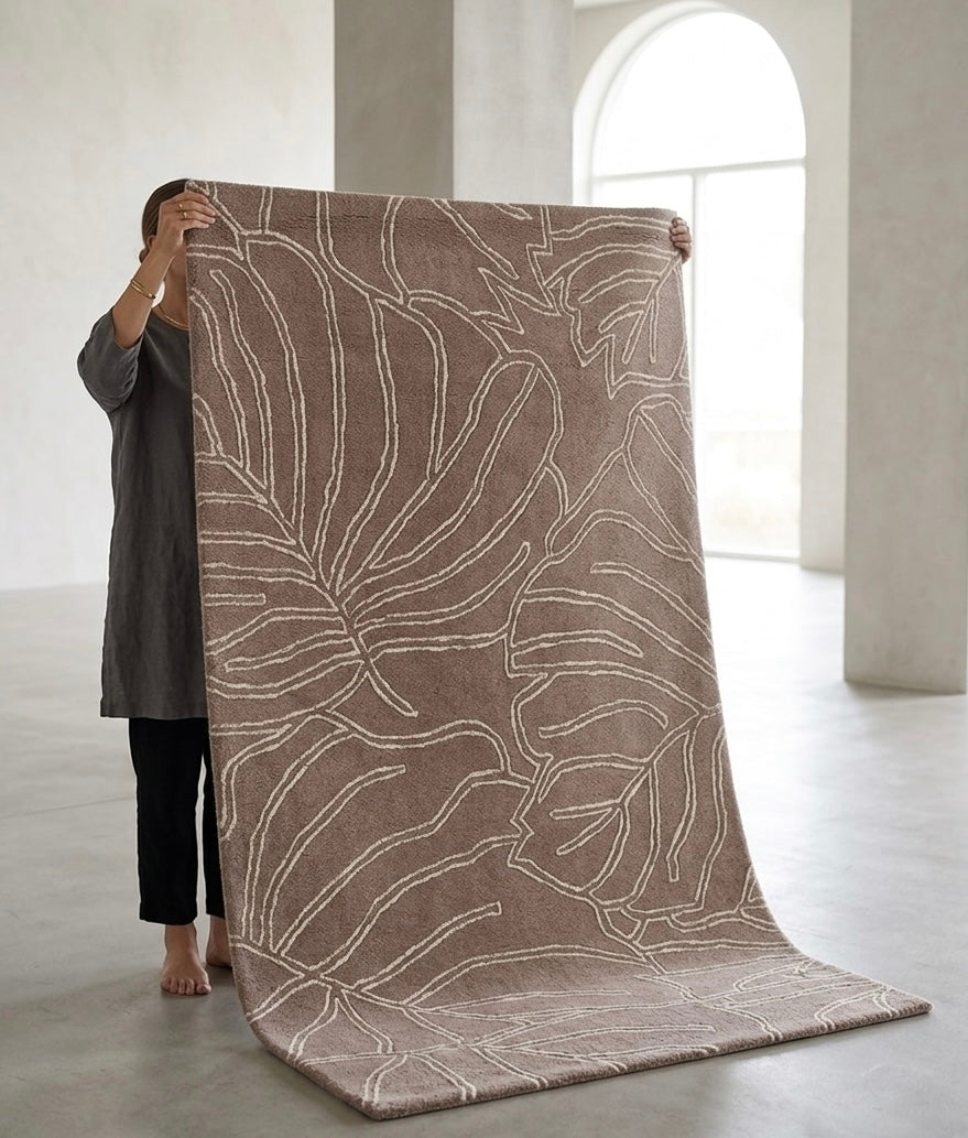 Modern Hand-Tufted Monstera Leaf Wool Rug