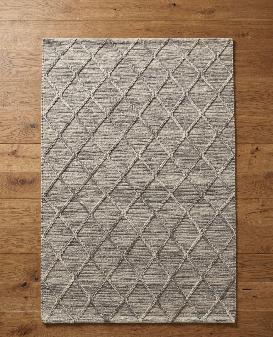 Handwoven Grey Diamond Trellis Wool Rug