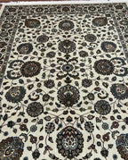 Rahat Traditional Rugs