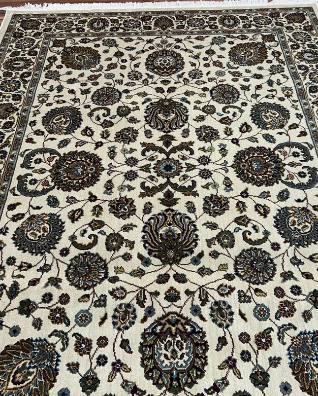 Rahat Traditional Rugs