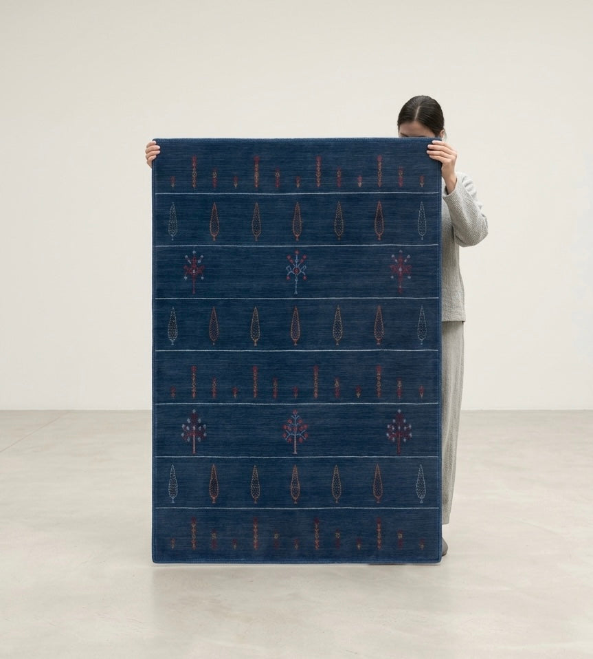 Gulistan-e-Neel Handknotted Rugs