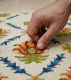 Vibrant Diamond Trellis Kilim-Style Rug