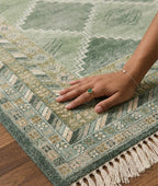 Emerald Diamond Handknotted Rugs