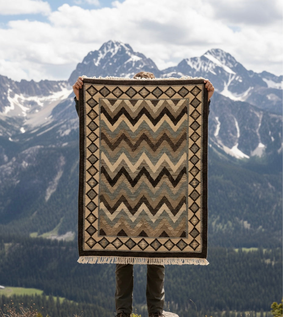 Zigzag Tribal Kilim Rug