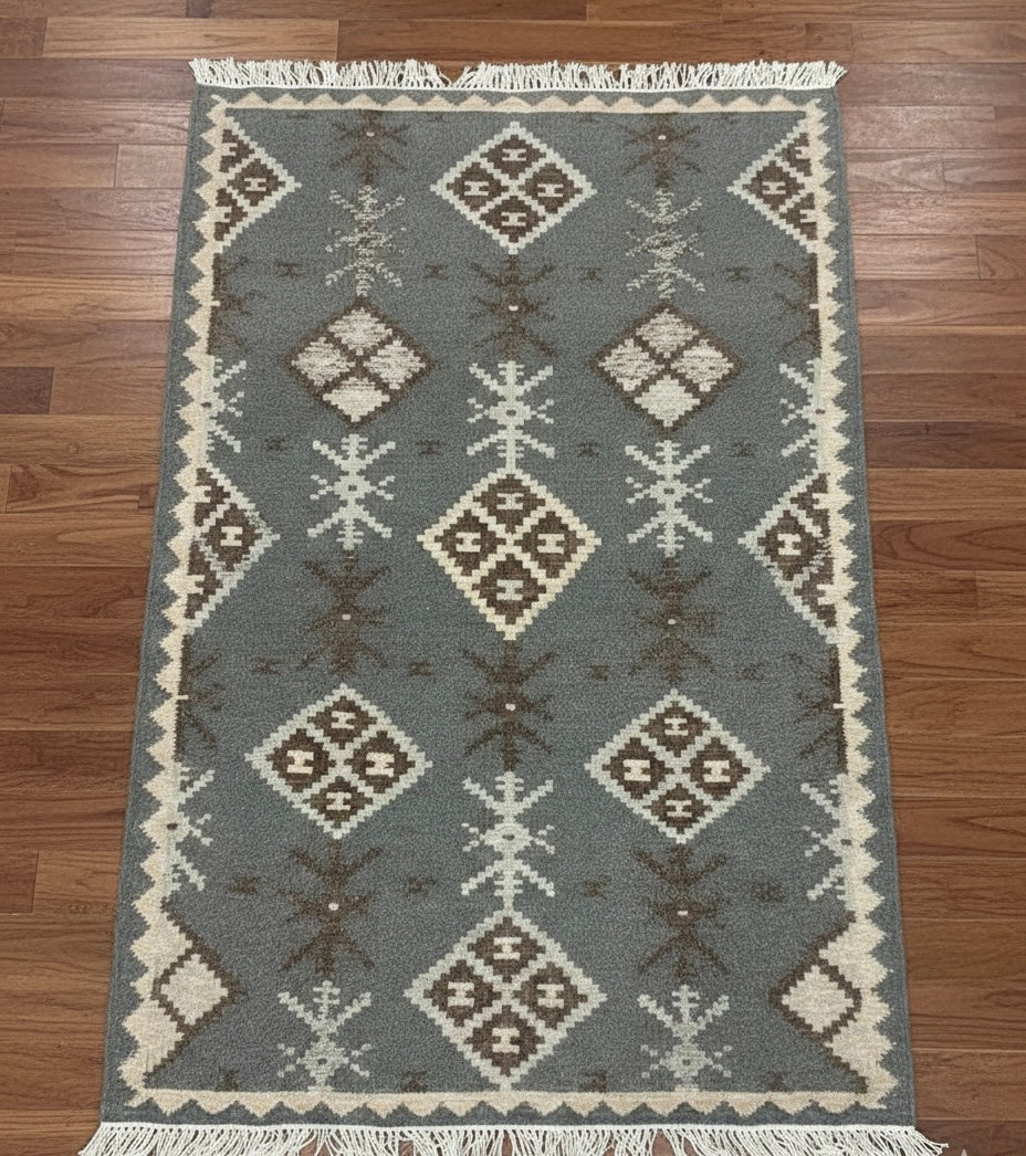 Rustic Greyscale Kilim Dhurrie