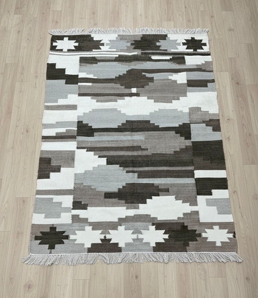 Block Horizon Rug