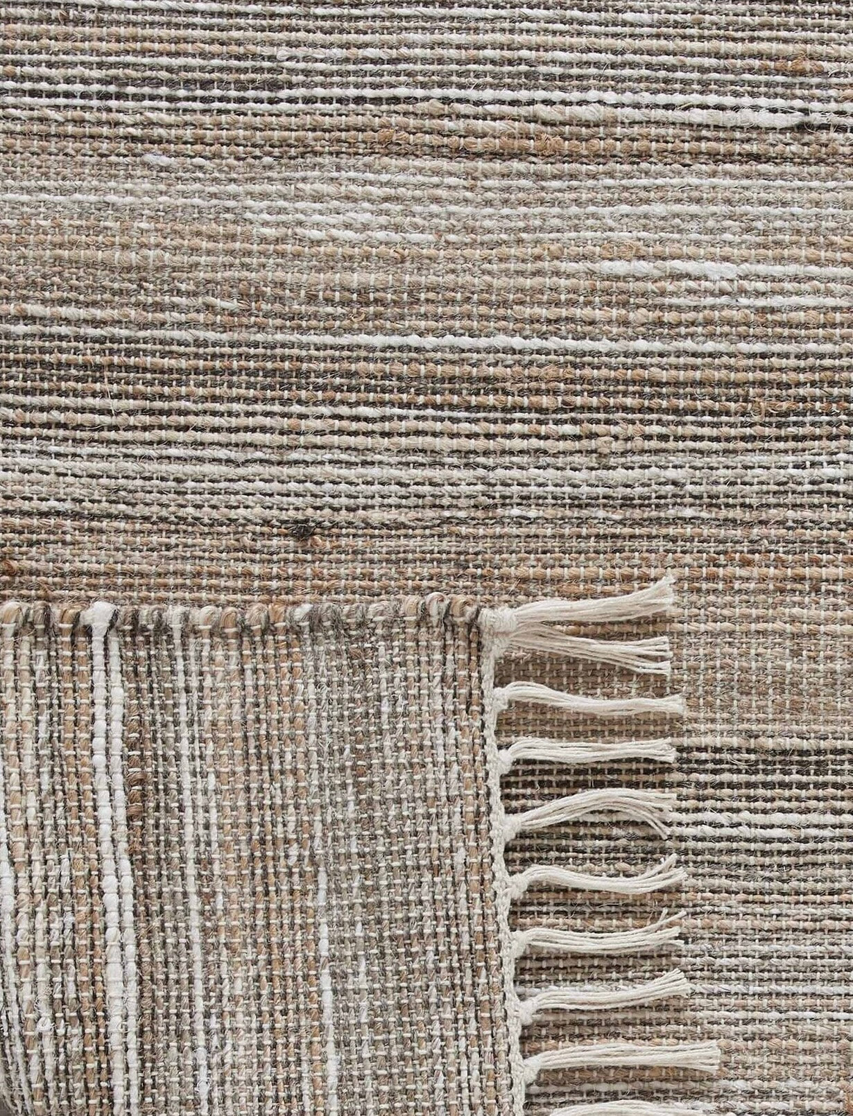 Linear neutral Jute Rugs