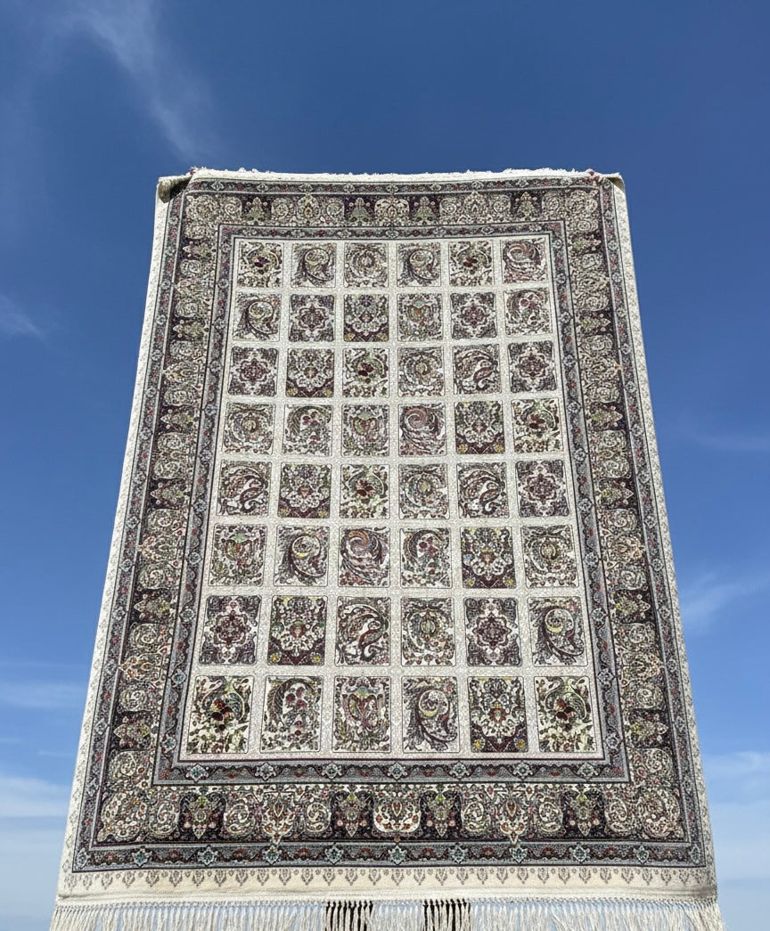 Gulistan-e-Naqsh Irani Rugs