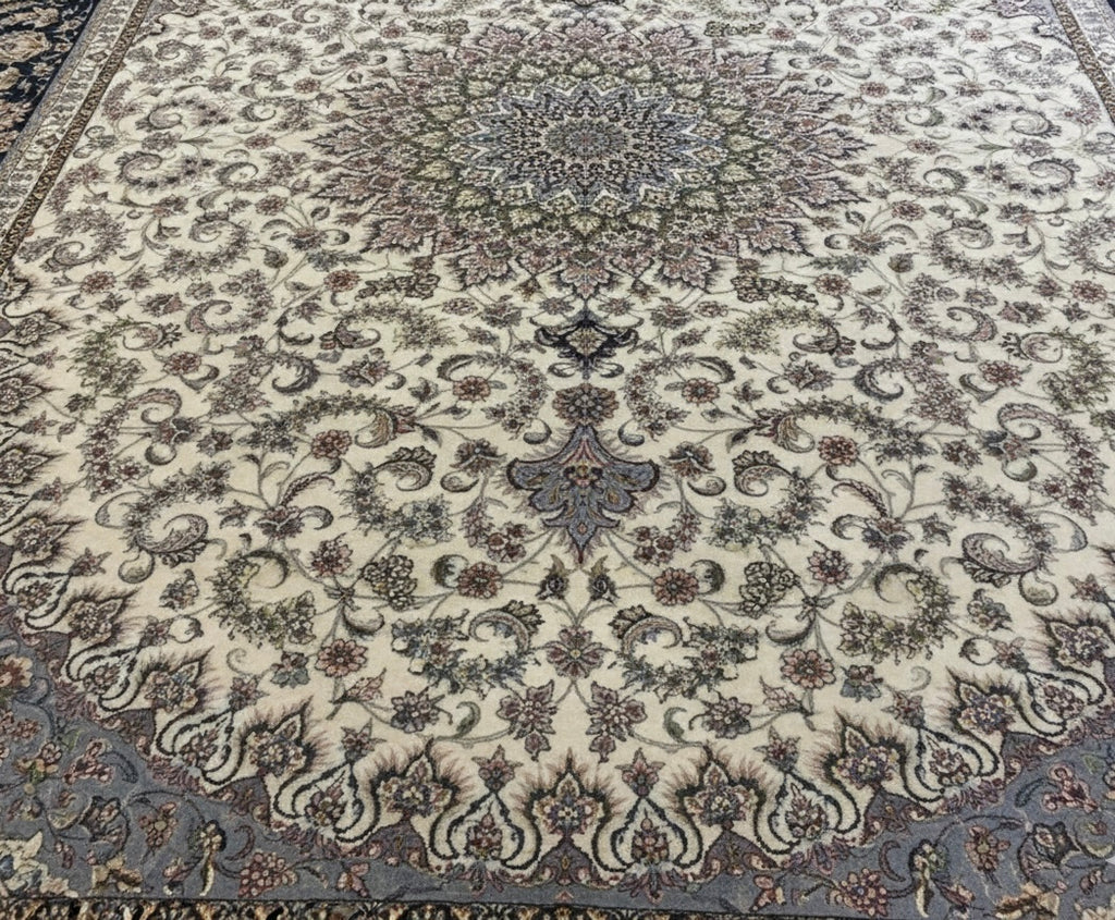Aqsa Vintage Irani Rugs
