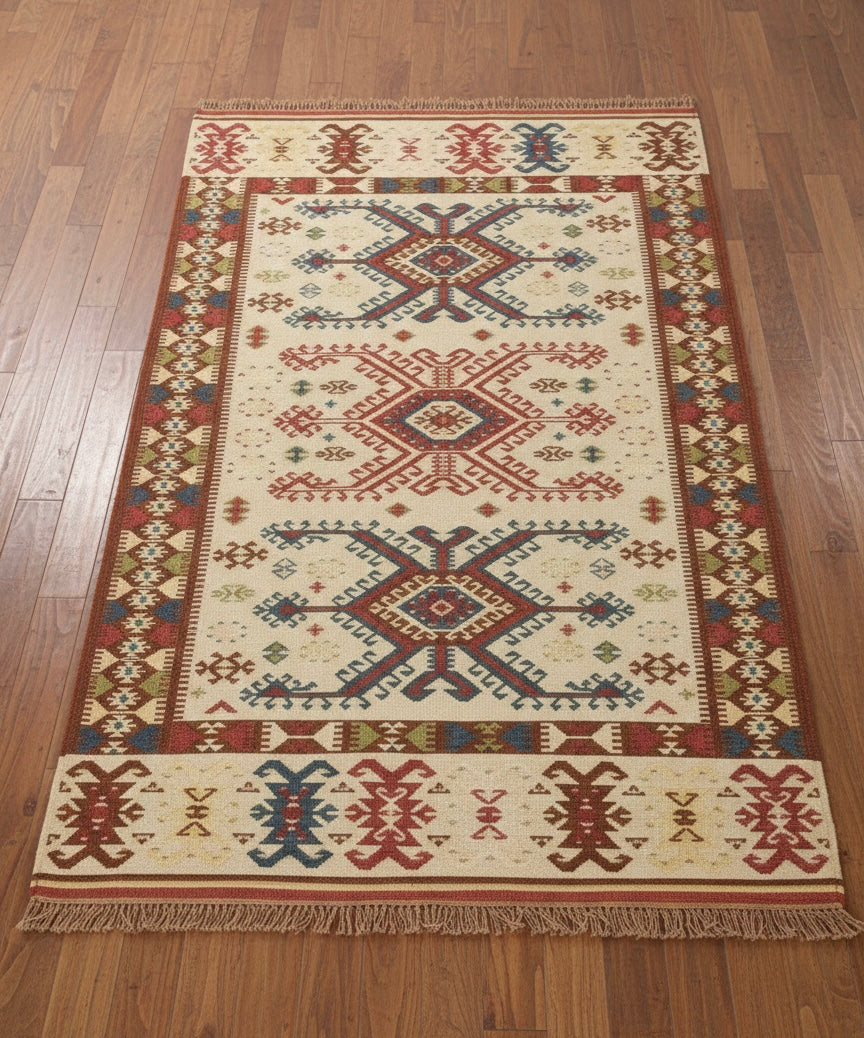 Medallion Cream and Terracota kilim