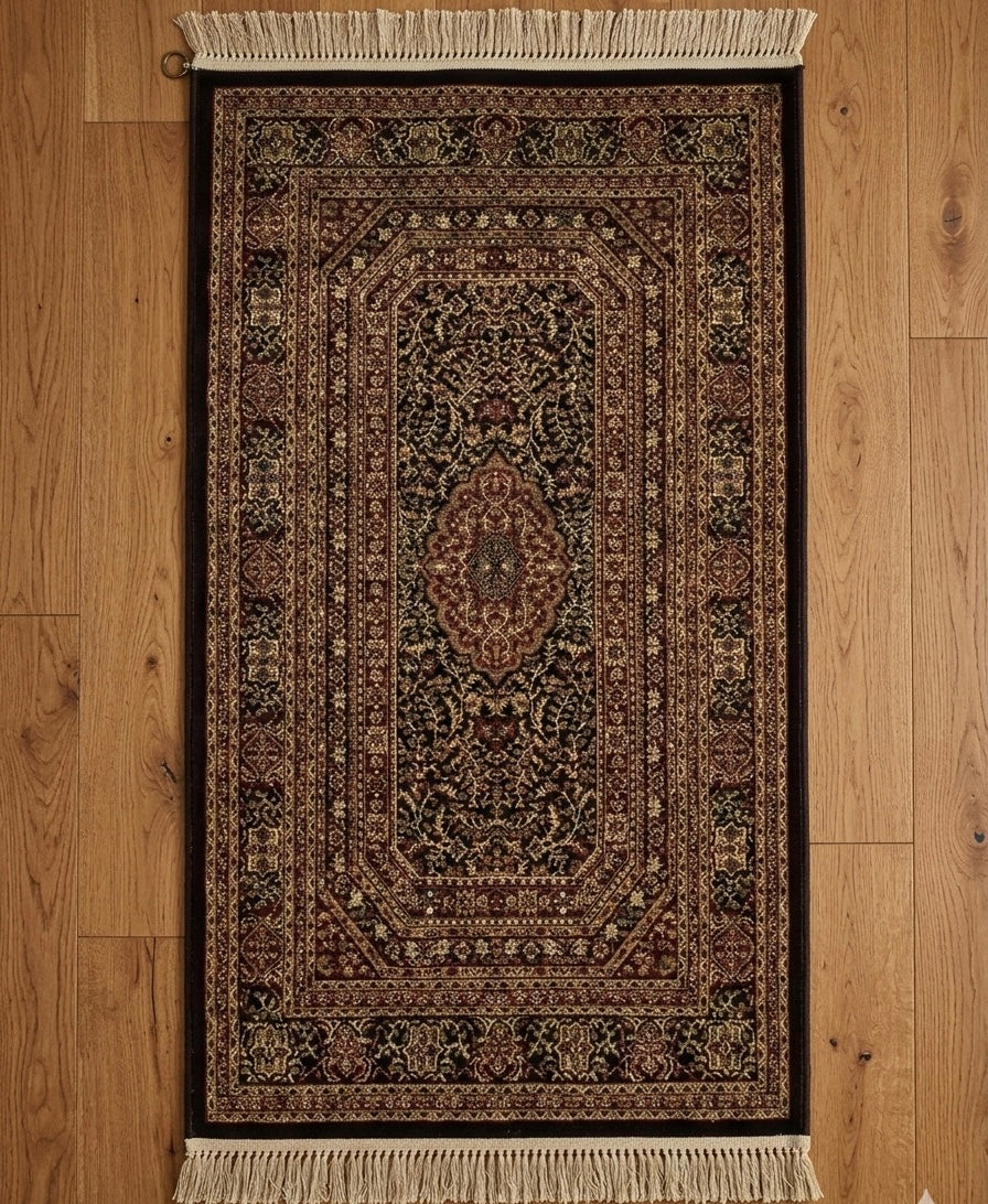 Shaayra Traditional Rugs