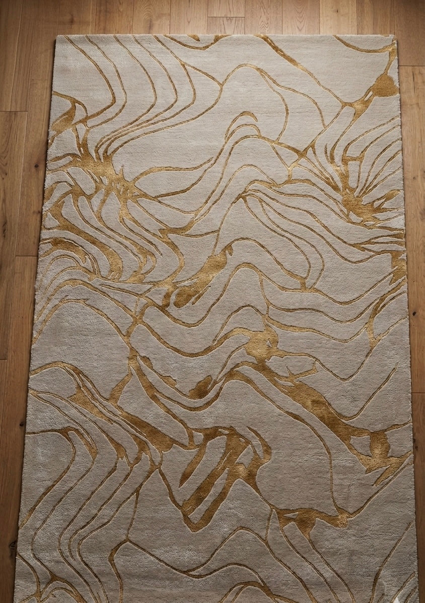 Aurelian Flow Handtufted Rugs
