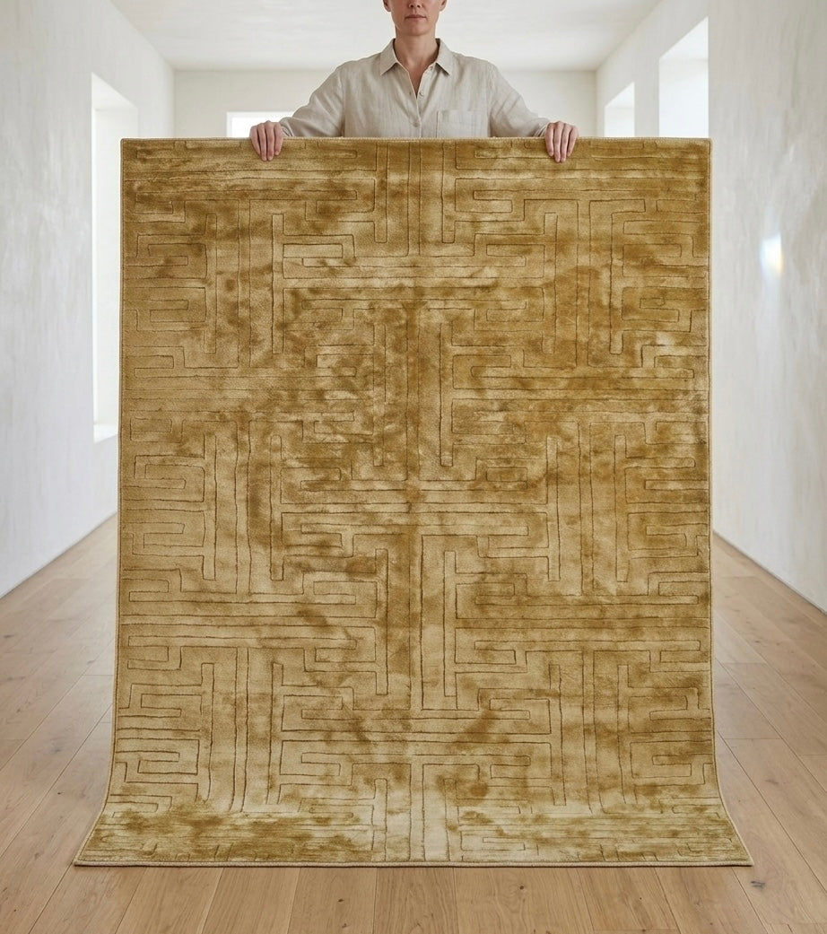 Golden Labyrinth Viscose Handtufted Rugs