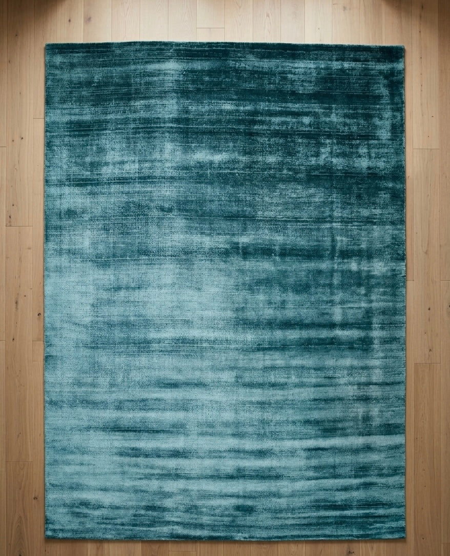 Deep Sea Viscose Handtufted Rugs