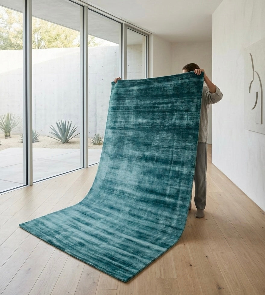 Deep Sea Viscose Handtufted Rugs