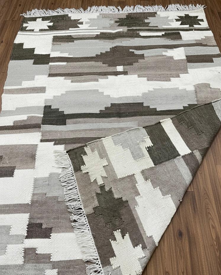 Block Horizon Rug