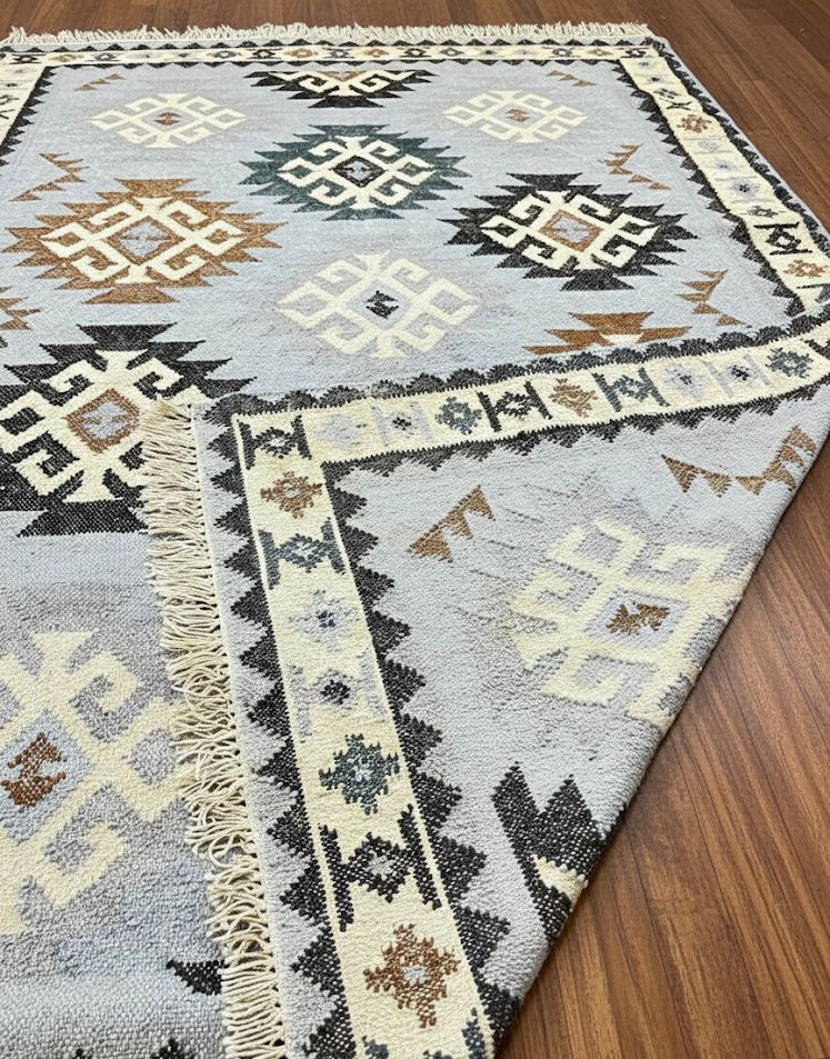 Anatolian Crest Dhurrie