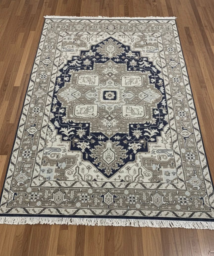Stone Crown Rug