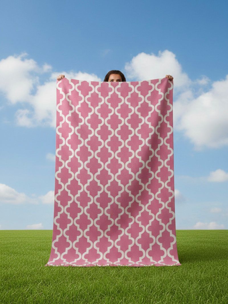 Pink Trellis Pattern Handtufted Rugs